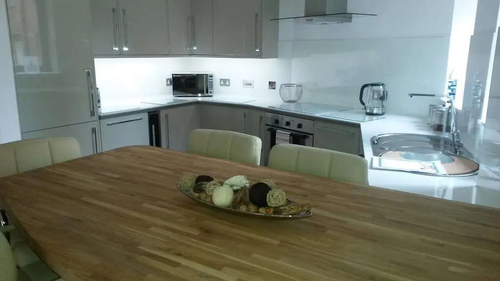 Shore View Apartment エディンバラ イギリス