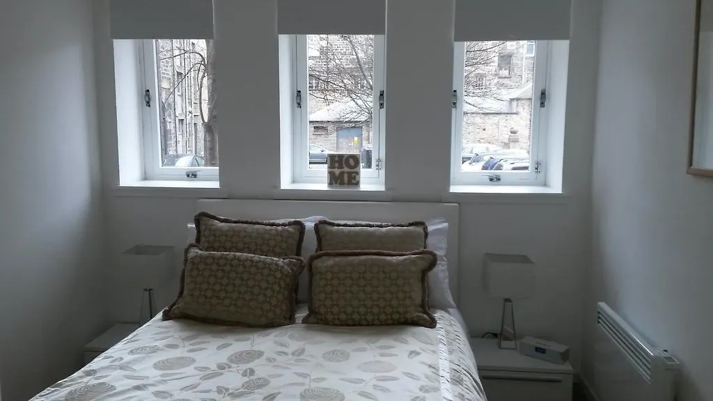 Shore View Apartment エディンバラ イギリス